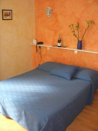 Les Mimosas Hotel Lunel  Room photo